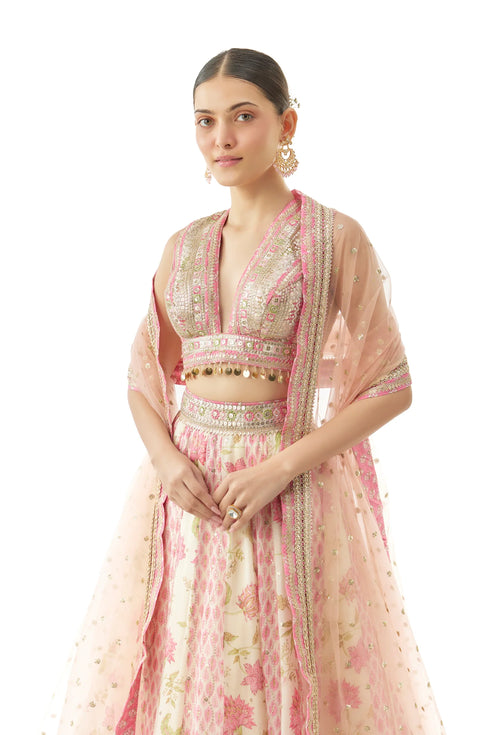 Devyani Lehenga Set